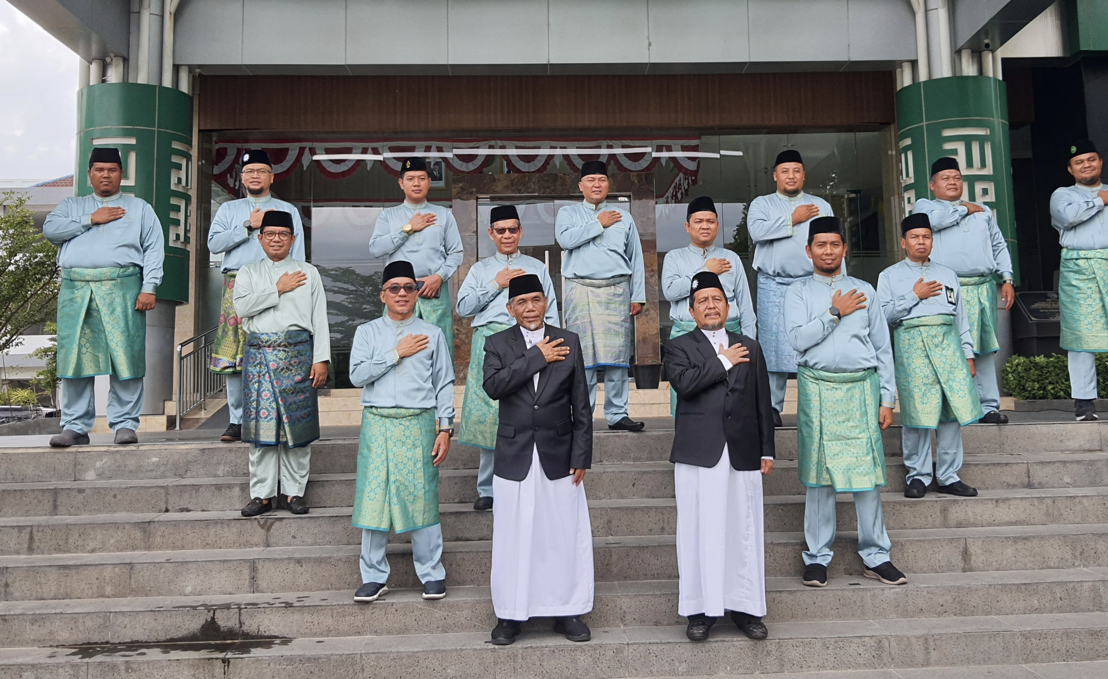 Foto Awal Tahun 2025 Struktural UMRI